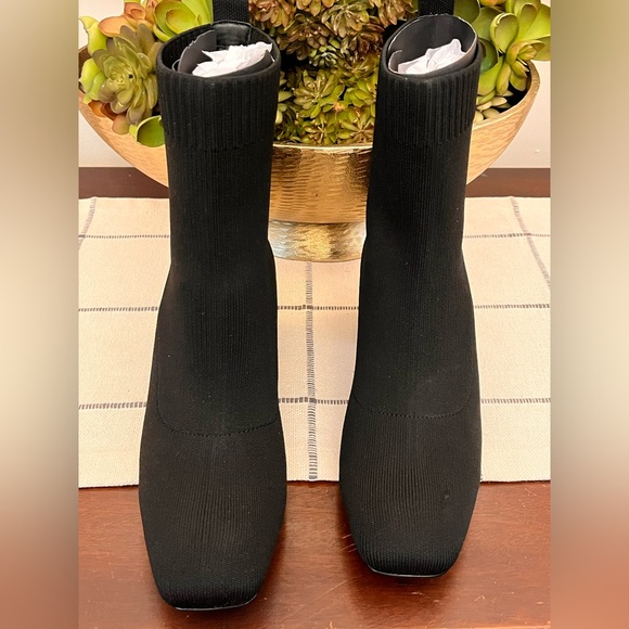Quince Eco Knit Black Heeled Boots Size 8 NIB Modern Chic Square Toe Quality - Picture 2 of 9